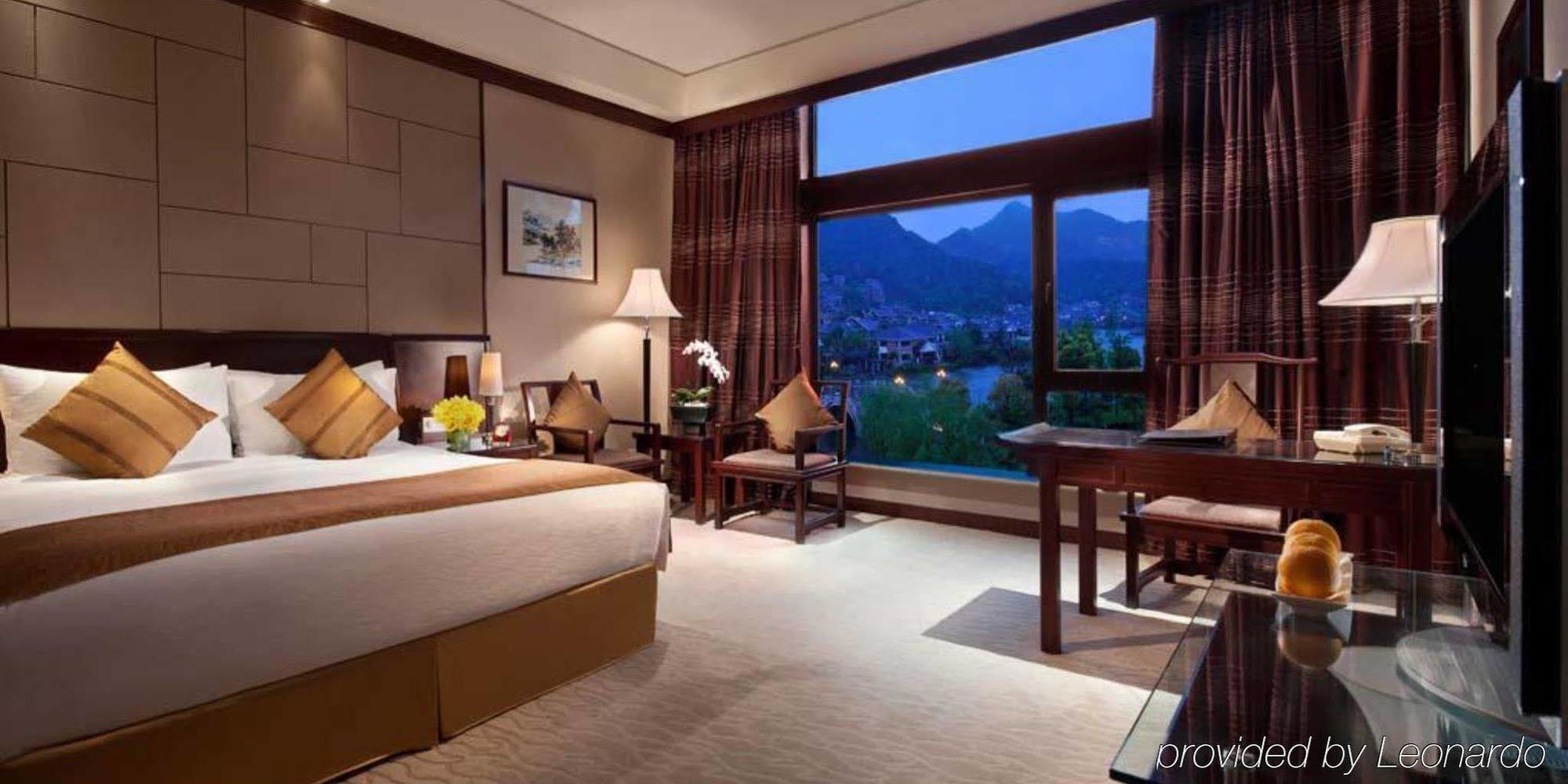 Crowne Plaza Hangzhou Xanadu Resort Екстериор снимка